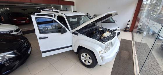 JEEP CHEROKEE 3.7 SPORT 4X4 V6 12V GASOLINA 4P AUTOMÁTICO